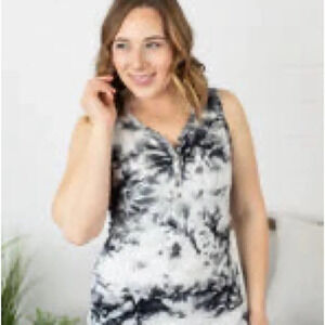 Michelle Mae Addison Henley Tank XS